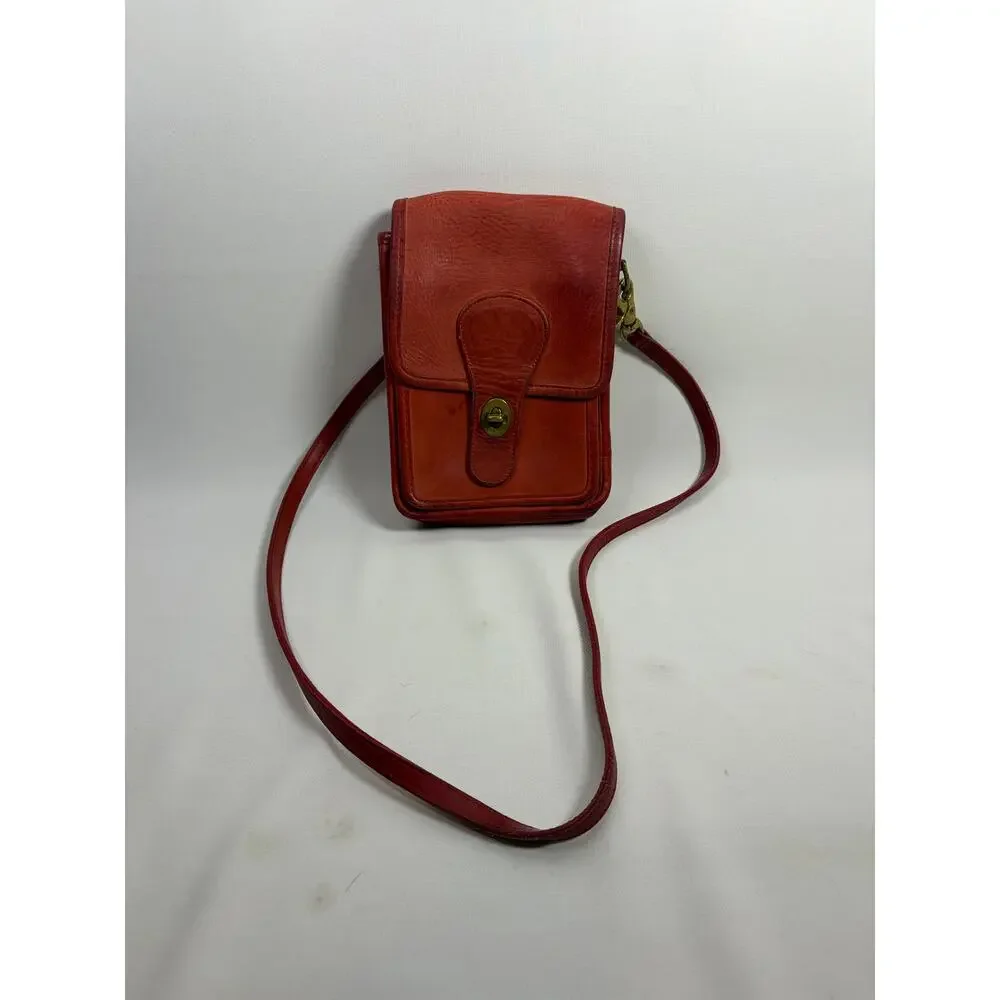Vintage COACH Red Leather 5120 Small Shoulder Pouch (1983) Rare (no hang tag) - Picture 2 of 14